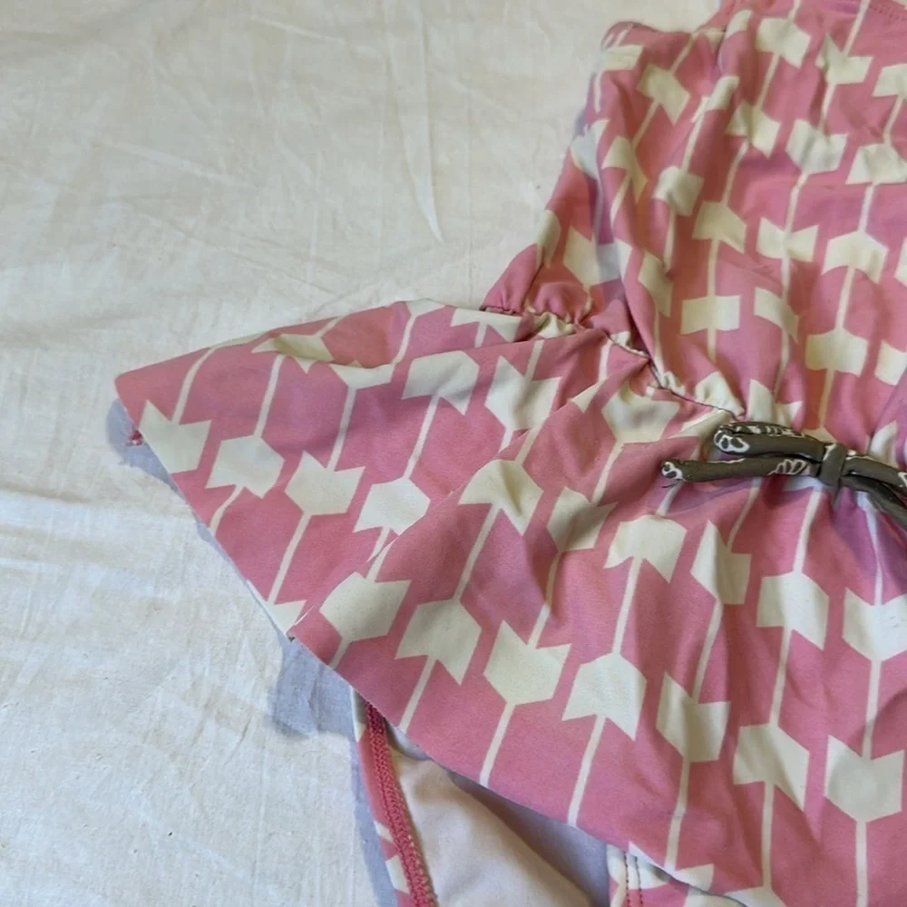 Hanna Andersson Pink and White swimsuit  size 6-7